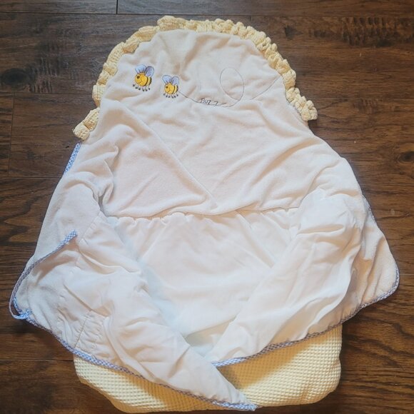 #367 Vintage Baby Infant Stroller Blanket Bumble Bee Bee Comfort - Picture 2 of 5